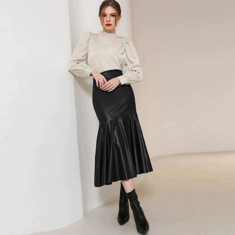 Trendy High-Waist Black Faux Leather Midi Skirt