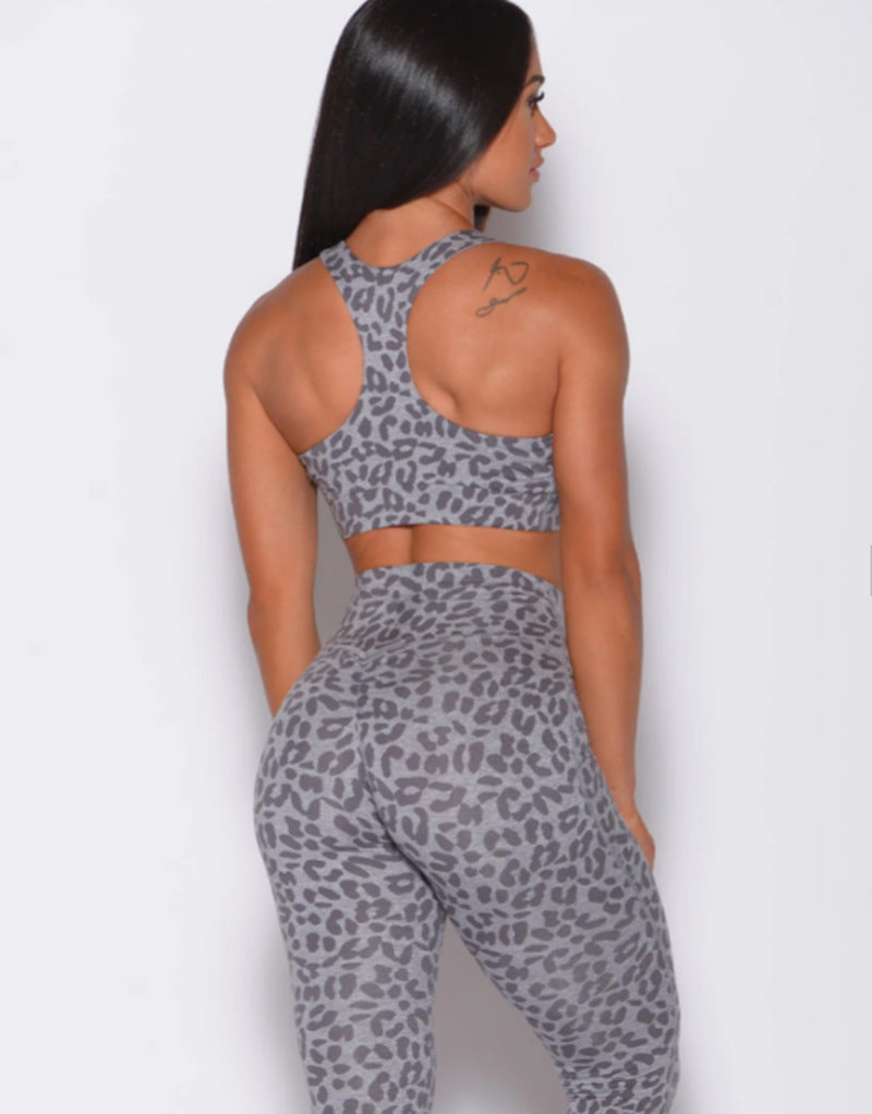 Bold & Sporty: Leopard Print Fitness Yoga Set