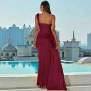 Moyia's Sexy and Elegant Spaghetti Strap Maxi Dress