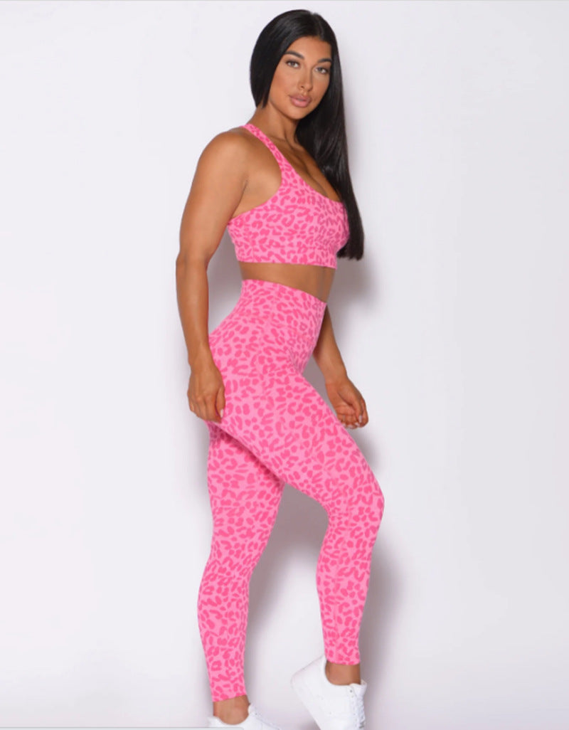 Bold & Sporty: Leopard Print Fitness Yoga Set