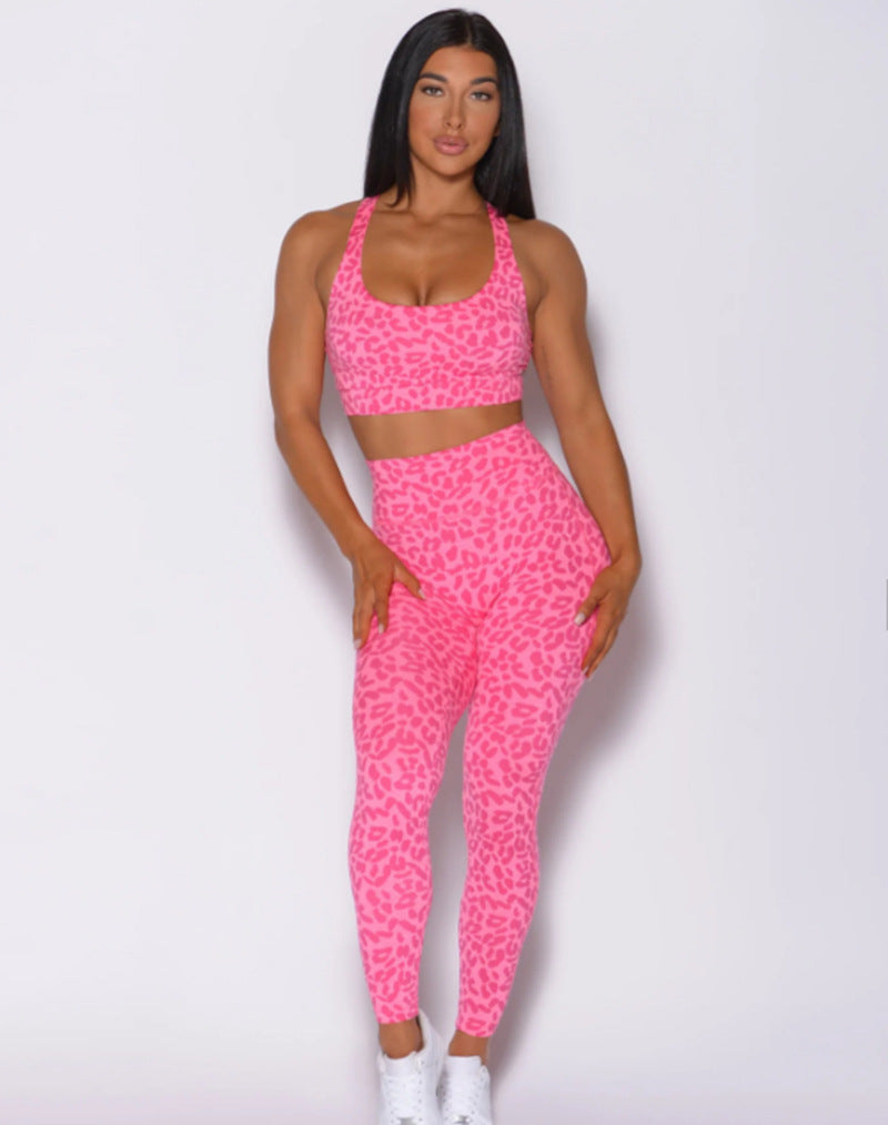 Bold & Sporty: Leopard Print Fitness Yoga Set